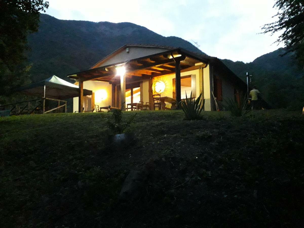 Agriturismo Rio Ricco Busana Экстерьер фото